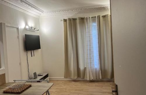 Epinay-sur-Seine Apartamento | Charmant F2 de 35 m2 idéalement situé à Épinay-sur-Seine