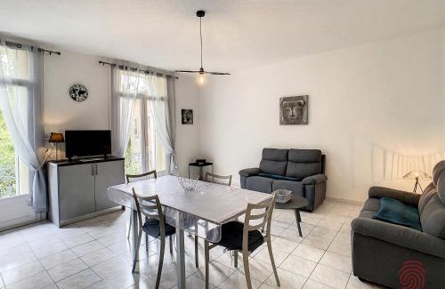 Lamalou-les-Bains Apartamento | Charmant F3 avec Wi-Fi, animaux acceptés, proche thermes - Lamalou-les-Bains - FR-1-451-148
