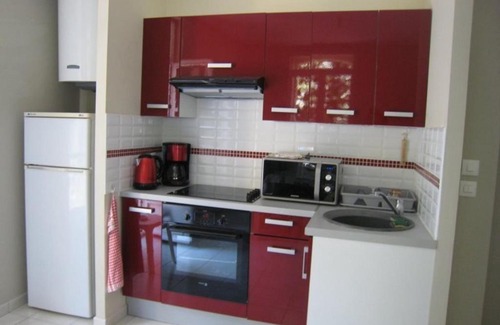 Amelie-les-Bains-Palalda Apartamento | Charmant F2 avec balcon et parking, proche cure et centre-ville – Amélie-les-Bains - FR-1-703-84