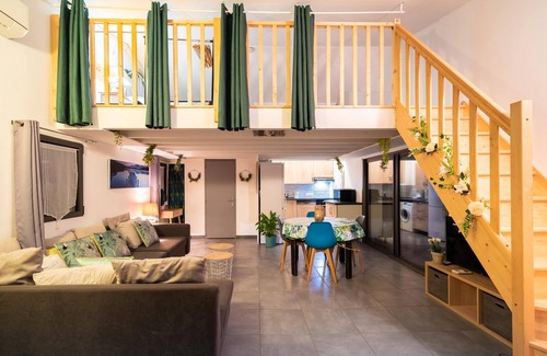 Saint-Jean Casa | Charmante Petite Maison Avec Piscine / Jacuzzi et Espace Extérieur Privé
