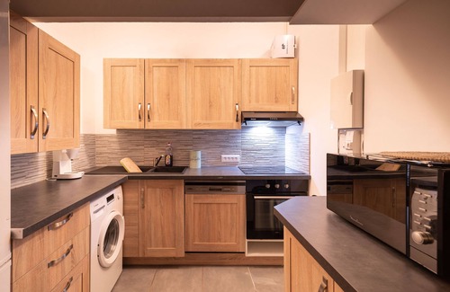 Saint-Jean Casa | Charmante Petite Maison Avec Piscine / Jacuzzi et Espace Extérieur Privé