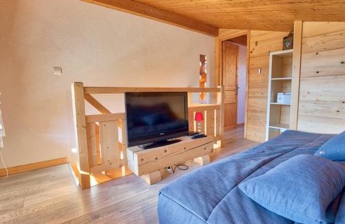 Notre-Dame-de-Bellecombe Apartamento | Charmant duplex rénové, vue sur Mont Charvin, 4 pers. - FR-1-505-25