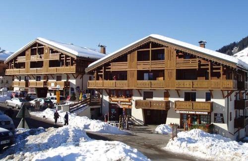 Notre-Dame-de-Bellecombe Apartamento | Charmant appartement au pied des pistes avec WIFI à Notre-Dame-de-Bellecombe - FR-1-505-180