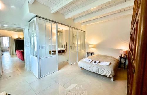 Saint Laurent de la Pree Casa | Charmante Maison Familiale - Grande Capacité