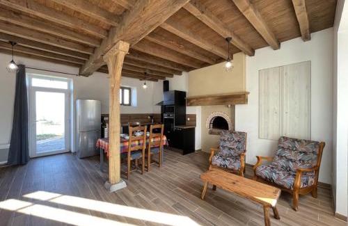 Ygrande Casa | Charmant gîte à la ferme avec tout confort, proche de Bourbon-l'Archambault, idéal pour randos et curistes - FR-1-489-432