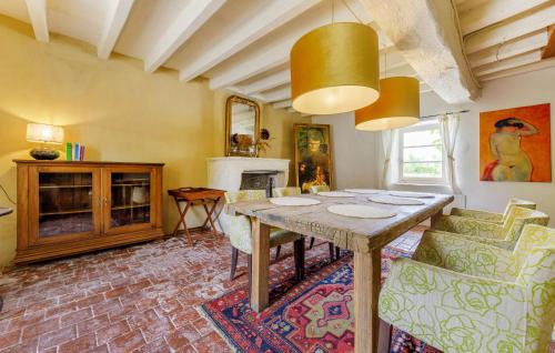 Bailly-en-Riviere Casa | Charmant Gîte En Campagne