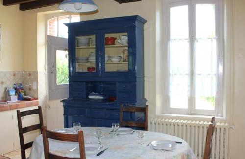 Neung-sur-Beuvron Casa | Charmant gîte rénové, idéal randonneurs, proche châteaux & 200 km de chemins – 3 ch, jardin, parking - FR-1-491-371