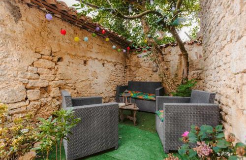 Landrais Casa | Charmant Gite Egaux De Chambon