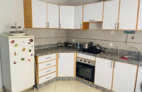 Saidia Apartamento | Charmant logement avec salon climatisé, à deux pas de BIM