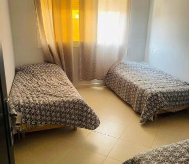Saidia Apartamento | Charmant logement avec salon climatisé, à deux pas de BIM