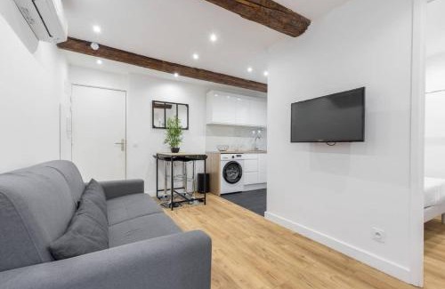 Nice Apartamento | Charmant petit 2 pieces dans la vieille ville