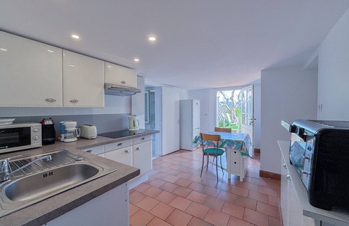 Plan-de-la-Tour Apartamento | Charmant Rez-de-villa Avec Piscine et Terrasse