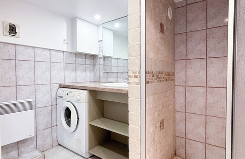 Plan-de-la-Tour Apartamento | Charmant Rez-de-villa Avec Piscine et Terrasse