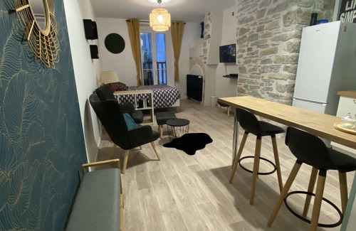 Oloron-Sainte-Marie Apartamento | Charmant Studio Idéalement Placé et Paisible !