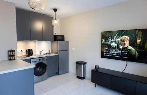 Bussy-Saint-Georges Apartamento | Charmant studio en résidence avec parking