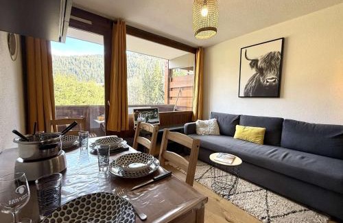 Cohennoz Apartamento | Charmant studio à Crest-Voland, 4 pers., proche pistes, balcon, parking privé - FR-1-595-59