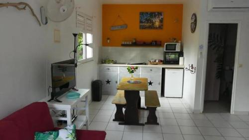 Tartane Apartamento | Charmant studio à La Trinité 30 m² avec jardin privé