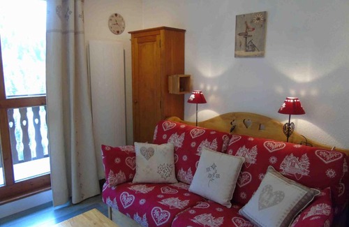 Valfrejus Apartamento | Charmant studio à Valfréjus, proche télécabine, commerces, balcon, 4 pers, animaux admis. - FR-1-561-10