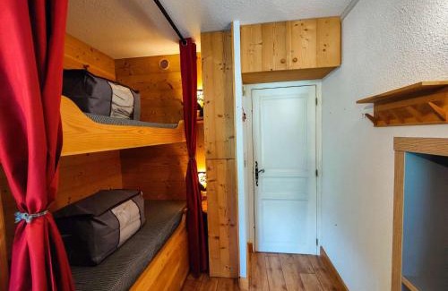 Beaufort Apartamento | Charmant studio 19m², idéal 3 pers, avec terrasse et parking, proche commerces et navette ski - FR-1-342-307