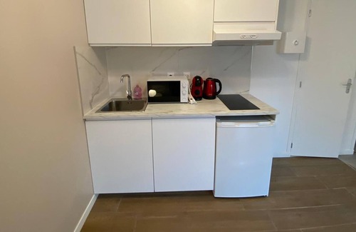 La Courneuve Apartamento | Charmant Studio au Cœur de La Courneuve - 2P