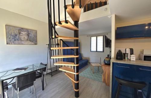 Coly Apartamento | Charmant studio avec jardin privatif au cœur de la Dordogne - FR-1-616-329