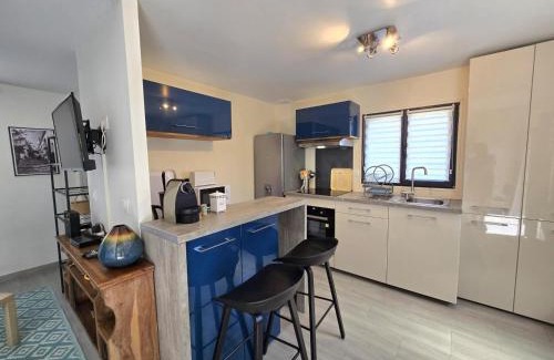 Coly Apartamento | Charmant studio avec jardin privatif au cœur de la Dordogne - FR-1-616-329