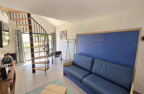 Coly Apartamento | Charmant studio avec jardin privatif au cœur de la Dordogne - FR-1-616-329