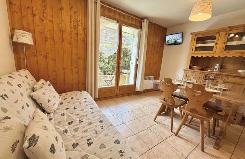 Praz-sur-Arly Apartamento | Charmant Studio Cabine à Praz-Sur-Arly, Ideal Pour 4 avec Parking, Proche Village et Remontées - FR-1-603-17