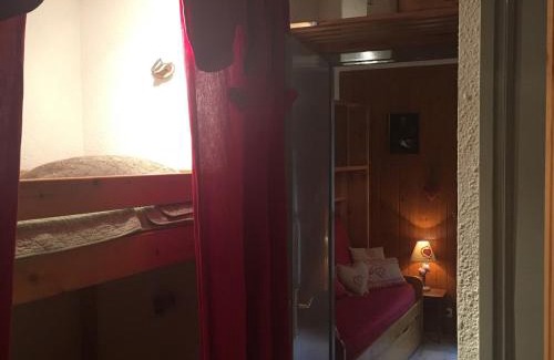 Valloire Apartamento | Charmant Studio Cabine pour 3 à Valloire – Proche Commerces et Remontées Mécaniques - FR-1-263-68