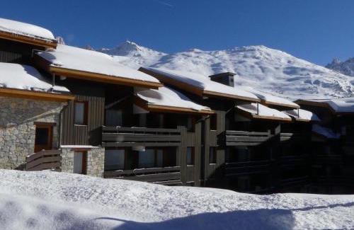 Meribel-Mottaret Apartamento | Charmant studio divisible skis aux pieds, 4 pers, proche commerces et remontées, animaux admis - FR-1-182-198