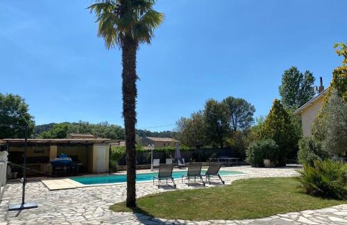 Sillans-la Cascade Apartamento | Charmant Studio avec Piscine Privative sur 1500m2 de Terrain Proche Cascade de Sillans VAR Verdon