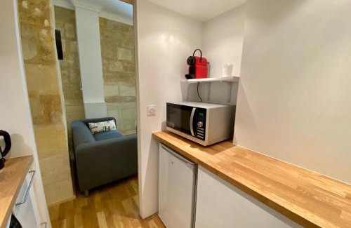 Capucins - Victoire Apartamento | Charmant studio rénové et climatisé
