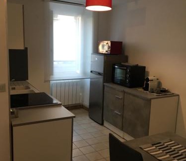 Saint-Pierre-le-Moutier Apartamento | Charmant T2 RDC dans résidence avec parc arboré