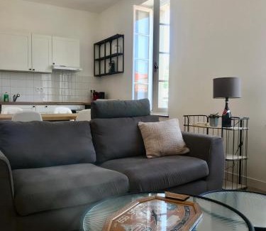 Lezignan-Corbieres Apartamento | Charmant T2 de 48m2 au cœur du village de Lézignan-Corbieres