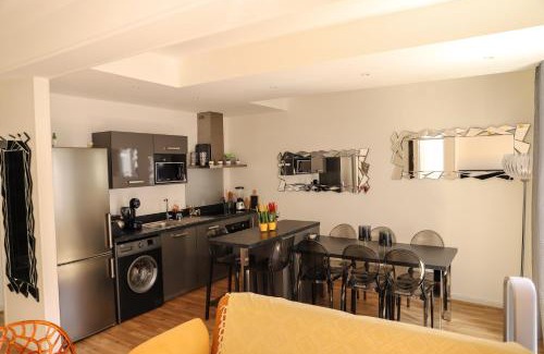 Blatin Apartamento | CHARMANT T3 JAUDE + TERRASSE ET GARAGE