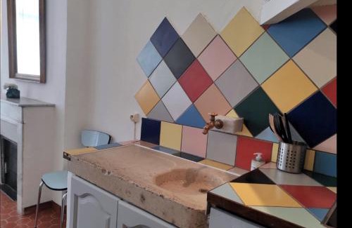 4th Arrondissement Apartamento | Charmant T3 - métro Chartreux 10ALT