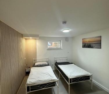 Misburg - Nord Apartamento | Charmante 2 Zimmer Souterrain
