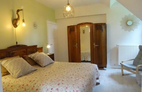 Ligny-le-Ribault Cama Y Desayuno | Charmante Chambre d'Hôtes avec Jardin Arboré, Près des Châteaux et Golfs - FR-1-590-313