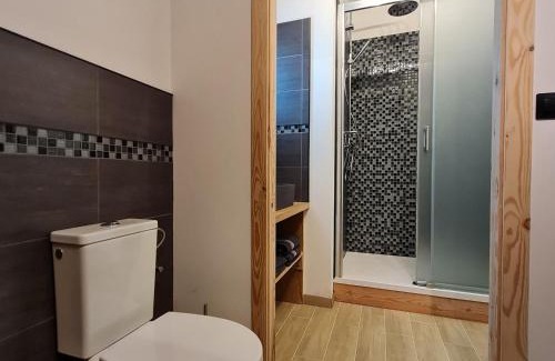 Pierrepont Cama Y Desayuno | Charmante chambre avec salle d'eau privative et espace salon - FR-1-584-325