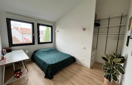 Begles Casa | Charmante chambre privative avec espace de travail