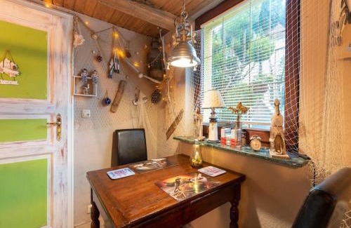 Wismar Apartamento | Charmante Ferienwohnung in Wismar mit Garten