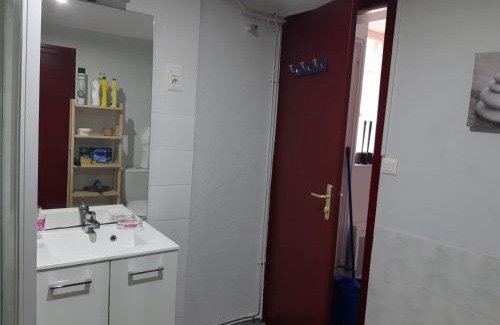 Lavoine Casa | Charmante Fermette avec Jardin, Proche Randonnées et Ski, à Lavoine - FR-1-489-136