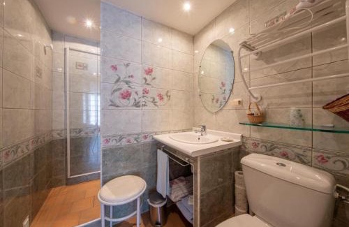 Saint-Benoit-sur-Loire Cama Y Desayuno | Charmante chambre avec terrasse privée et wifi à Saint-Benoît-sur-Loire - FR-1-590-487
