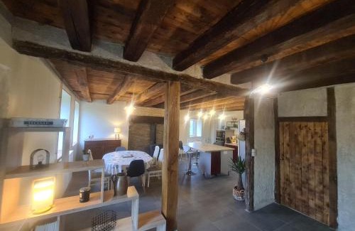 Thevet-Saint-Julien Casa | Charmante maison avec jardin, proche de George Sand, circuit auto, hippodrome, plans d'eau et nature. - FR-1-591-320