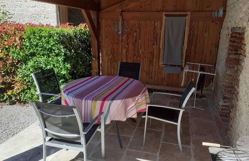 Louchy-Montfand Cabaña | Casa renovada con jardín cerrado, fibra y mascotas permitidas