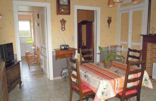 Recques-sur-Hem Casa | Charmante Maison à Recques-sur-Hem, 2 pers, Animaux Acceptés, Jardin, Proche Calais et St Omer - FR-1-376-58