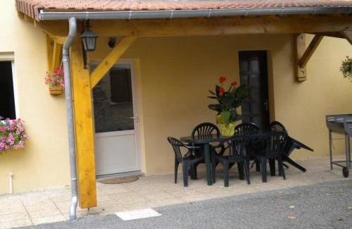 Montignac Casa | Charmante maison à Montignac, proche de Lascaux et Vézère, 4 chambres, terrasse, BBQ, WiFi inclus - FR-1-616-148