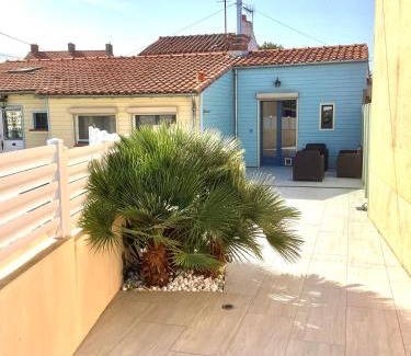 Saint-Colomban Apartamento | Charmante maison atypique en village