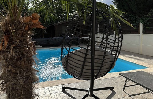 Argenteuil Casa | Charmante Maison au Nord de Paris Avec Piscine Chauffée