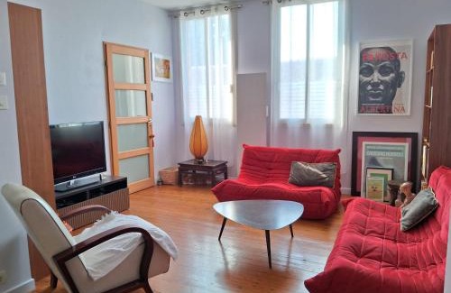 Saint-Bruno - Saint-Victor Apartamento | Charmante maison avec extérieur paisible, proche centre ville